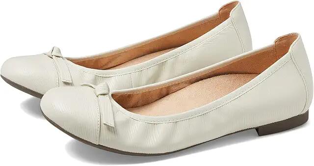 VIONIC Amorie (Cream) Women's Shoes Cover