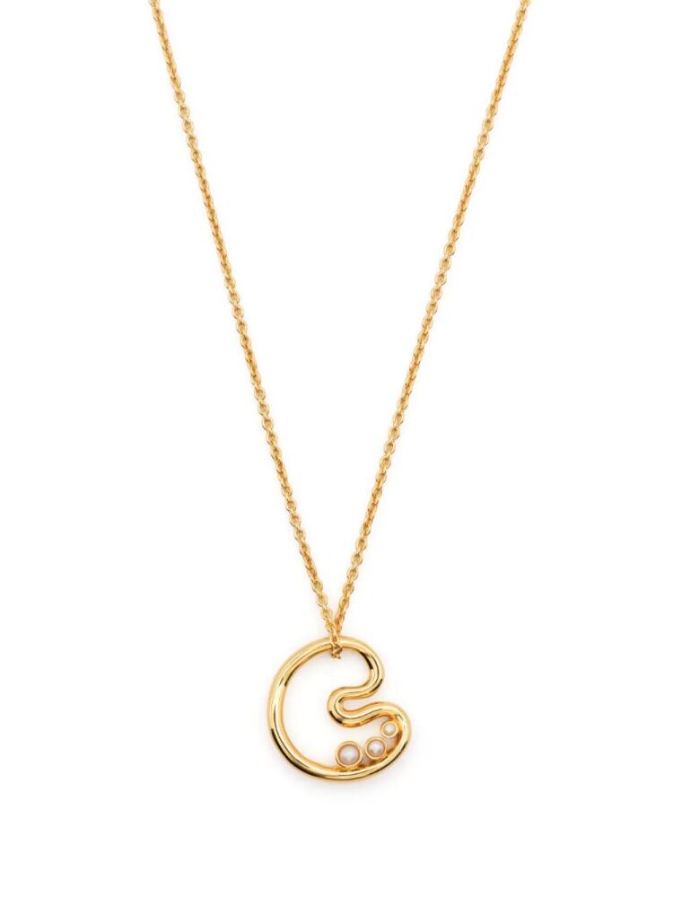 Missoma C-letter pendant chain-link necklace - Gold Cover