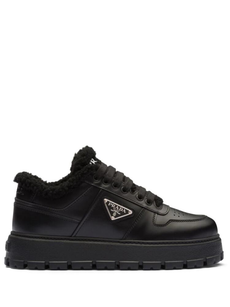 Prada shearling-trim flatform sneakers - Black Cover