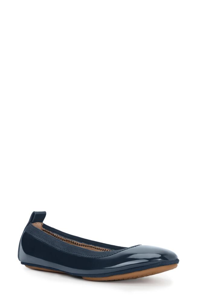 Yosi Samra Samara Foldable Ballet Flat in Navy Patent Cover