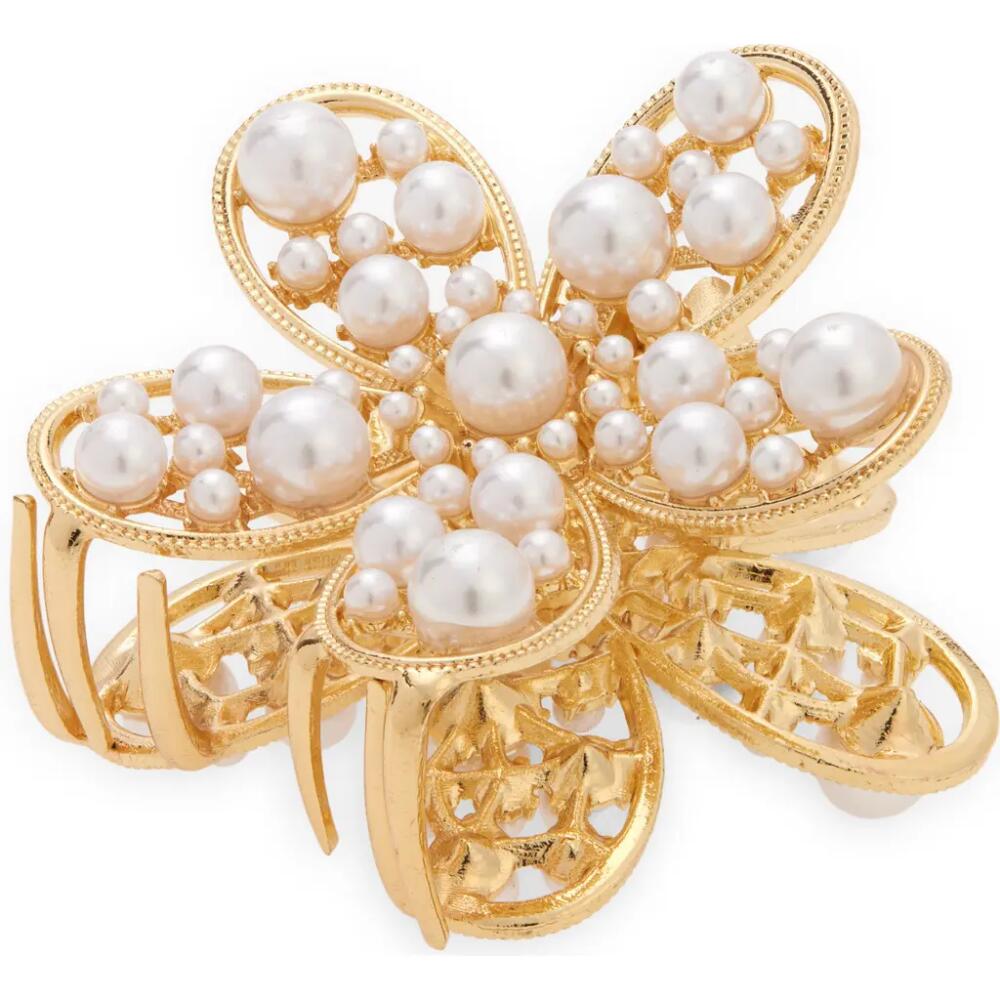 BP. Imitation Pearl Floral Hair Clip in Ivory- Gold Cover