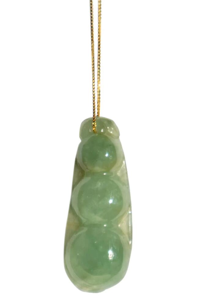 seree Edamame Jade pendant necklace in Light Green Cover