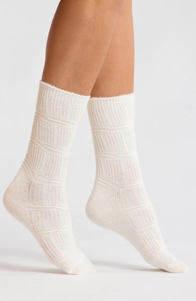 Nordstrom Textured Boot Socks in White Cover