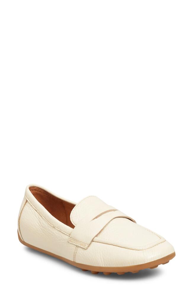 Söfft Allie Moc Toe Penny Loafer in Cream Cover