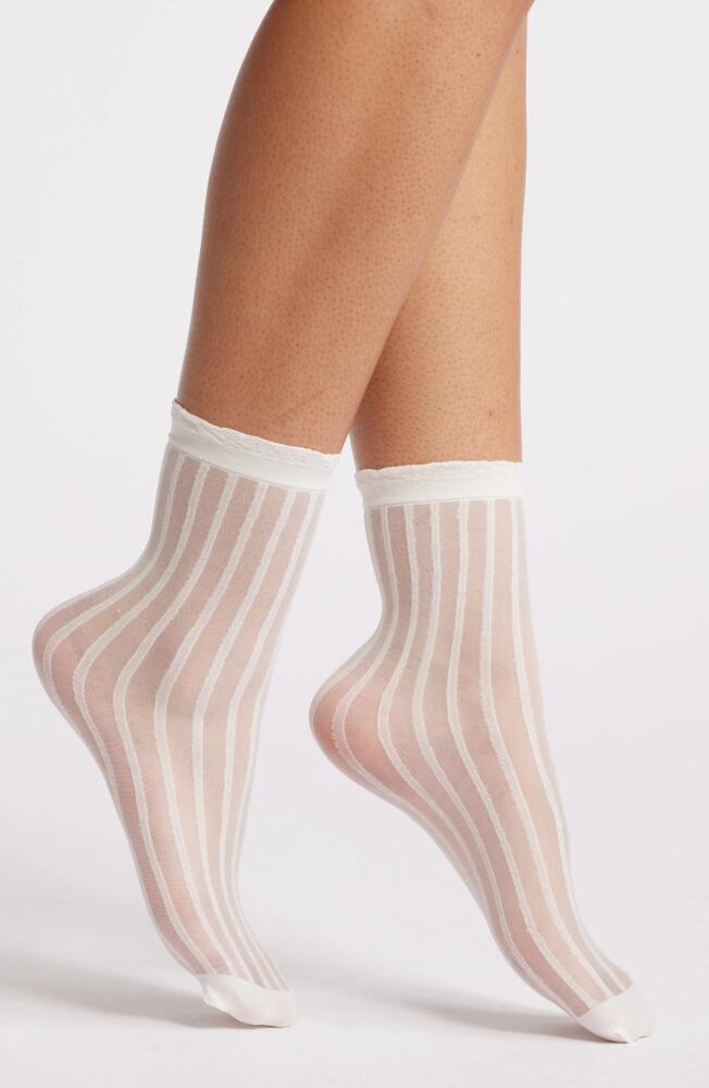 Nordstrom Sheer Stripe Ankle Socks in Ivory Egret Cover