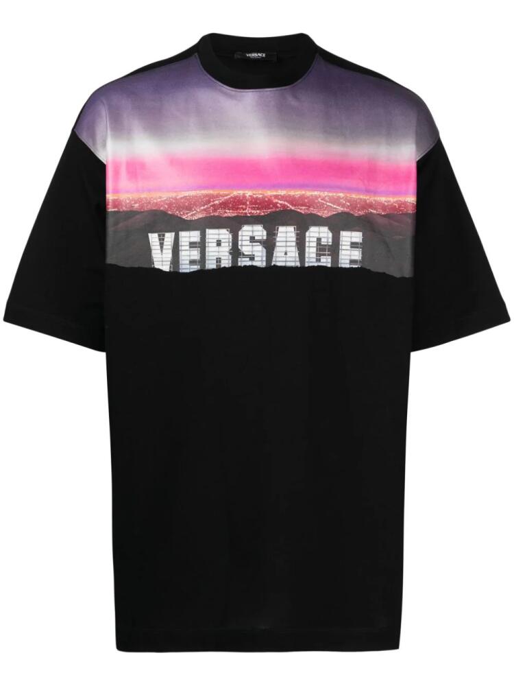 Versace graphic-print cotton T-shirt - Black Cover