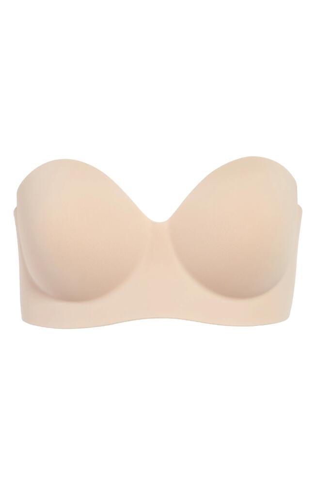 FASHION FORMS Voluptuous Adhesive Bra in Nude Cover