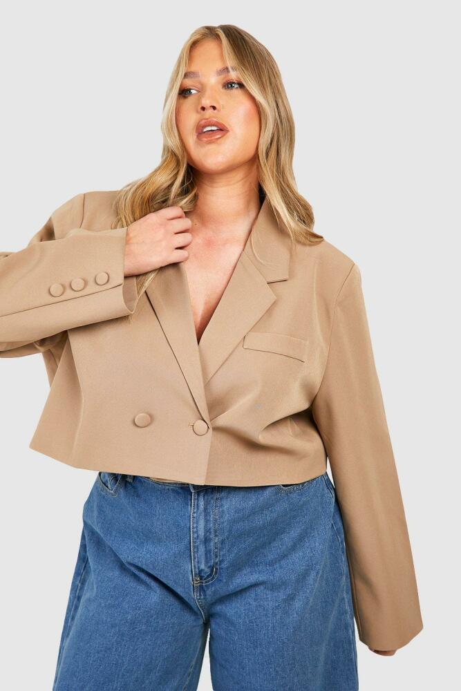 boohoo Womens Plus Double Breasted Boxy Crop Blazer - Beige Cover