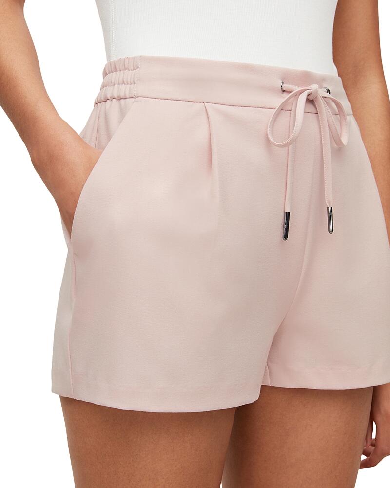 Aleida Tri Shorts Cover