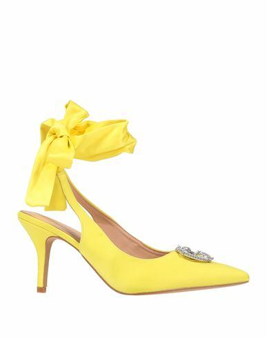 Gaëlle Paris Woman Pumps Yellow Textile fibers Cover