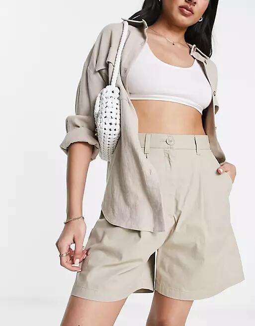 Monki tailored turn-up shorts in beige-Neutral Cover