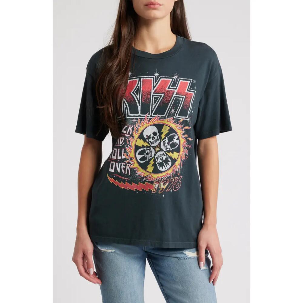 Daydreamer Kiss Rock & Roll Over Cotton Graphic T-Shirt in Vintage Black Cover