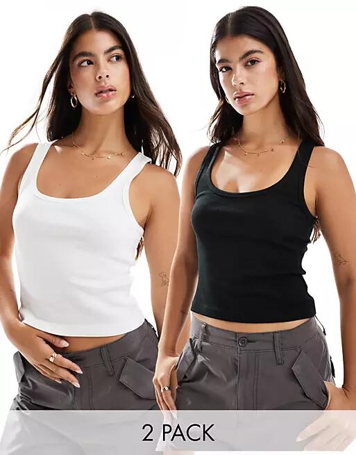 Pull & Bear 2 pack tank top in black & white Cover