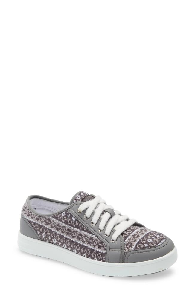 TRAQ by Alegria Alegria Lyriq Sneaker in Arctic Grey Leather Cover