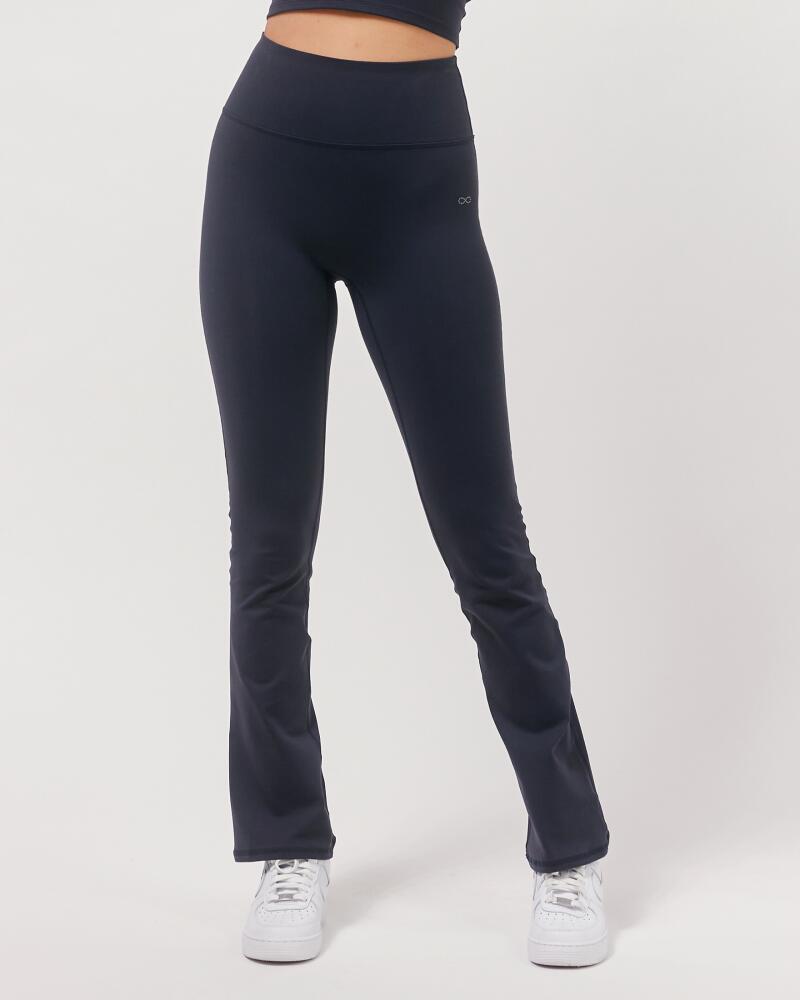 Rebody Active Lexi Bootcut Cloudlux Legging 29.5" in Space Navy Cover