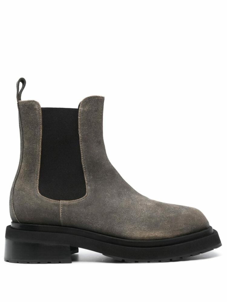 Eckhaus Latta Mike Chelsea boots - Grey Cover