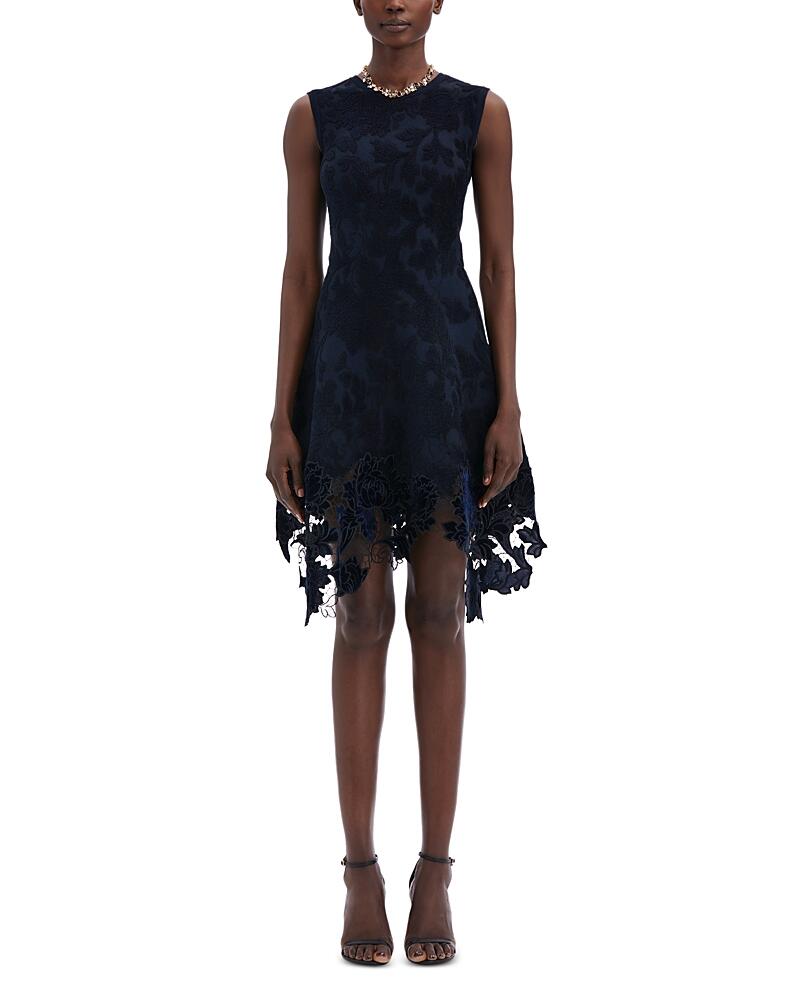 Oscar de la Renta Velvet Lace Dress Cover