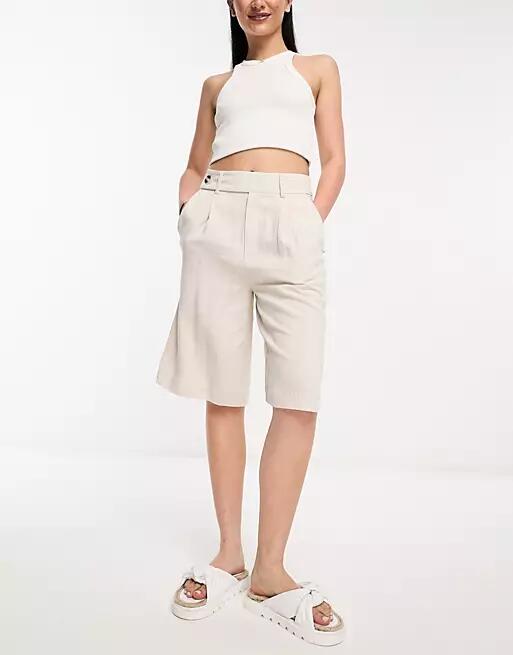 Stradivarius longline linen short in Naturals-Neutral Cover