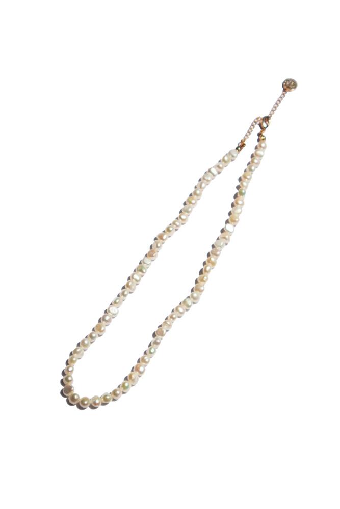 seree Capri Freshwater pearl necklace in White Cover