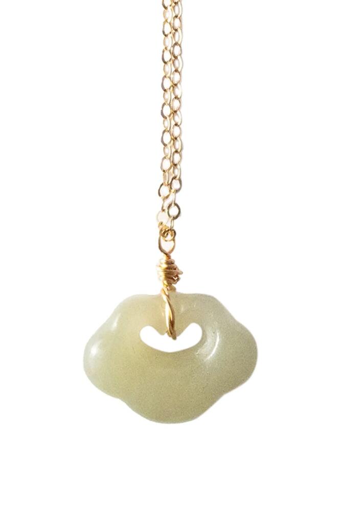 seree Cloud Green jade pendant necklace in Light Green Cover