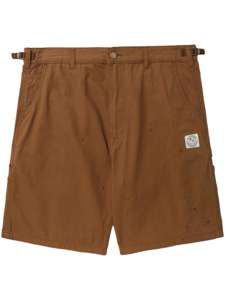 izzue logo-patch cotton shorts - Brown Cover