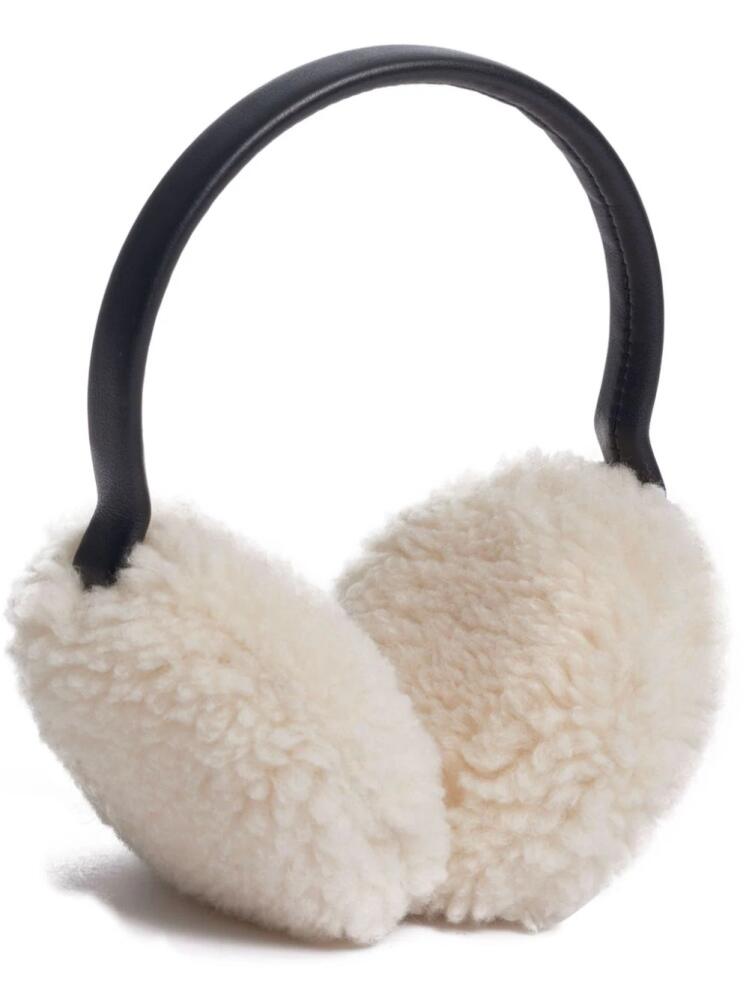 Apparis Esme faux-shearling earmuffs - White Cover