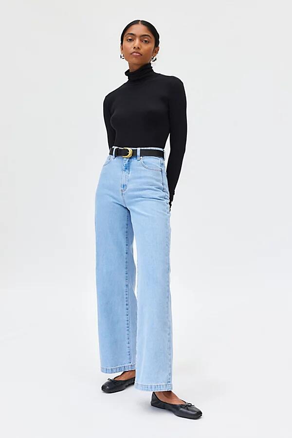 Abrand Jeans Kendall 94 High & Wide Jean in Indigo Cover