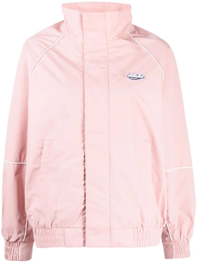 CHOCOOLATE logo-patch zip-up jacket - Pink Cover