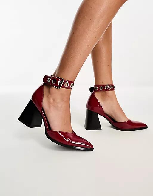 RAID Zylee heeled shoe with hardware in burgundy crinkle-Red Cover