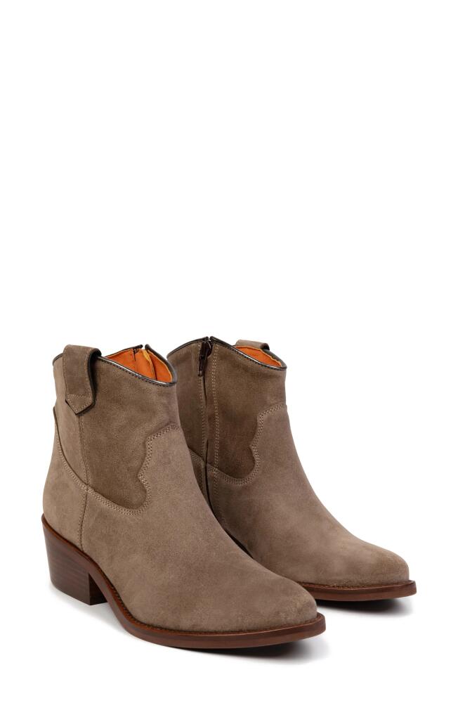 Penelope Chilvers Cassidy Bootie in Stone Cover