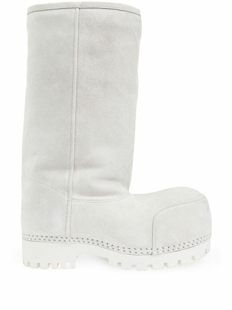 Balenciaga Alaska Fur suede boots - White Cover