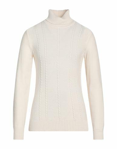 Yoon Man Turtleneck White Acrylic, Virgin Wool Cover