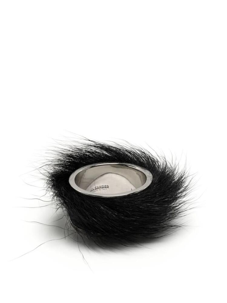 Jil Sander logo-engraved faux-fur ring - Black Cover