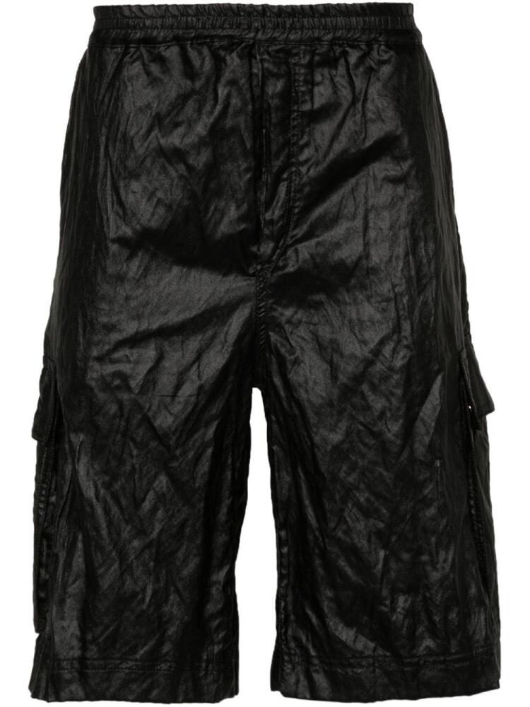 44 LABEL GROUP crinkled-finish cargo shorts - Black Cover