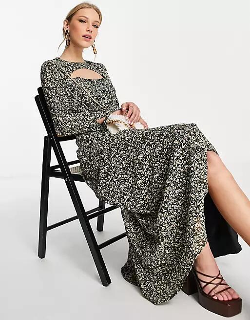 Ghospell long sleeve maxi dress with cut out in dark winter floral-Multi Cover