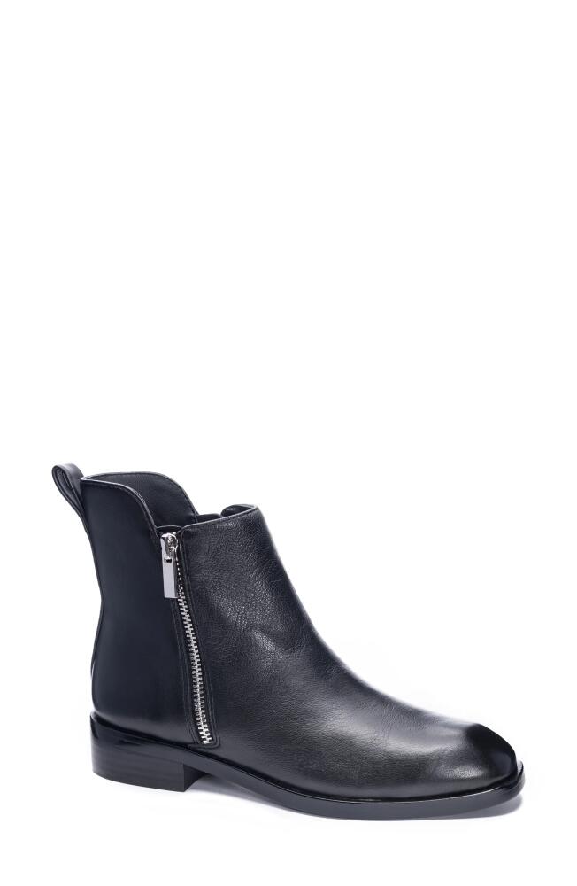 42 Gold Yearling Bootie in Black Leather Cover