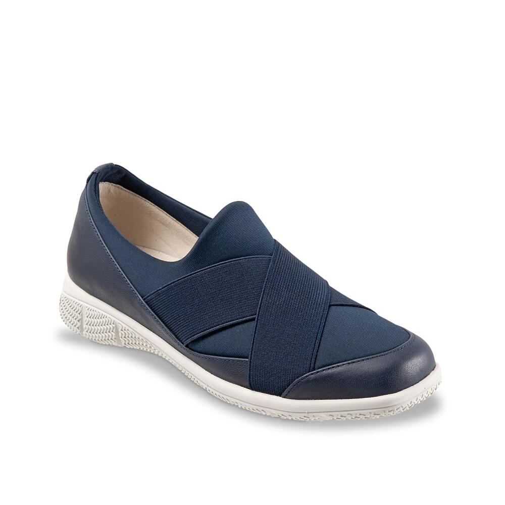 Trotters Wide Width Urbana Sneaker | Women's | Navy Cover