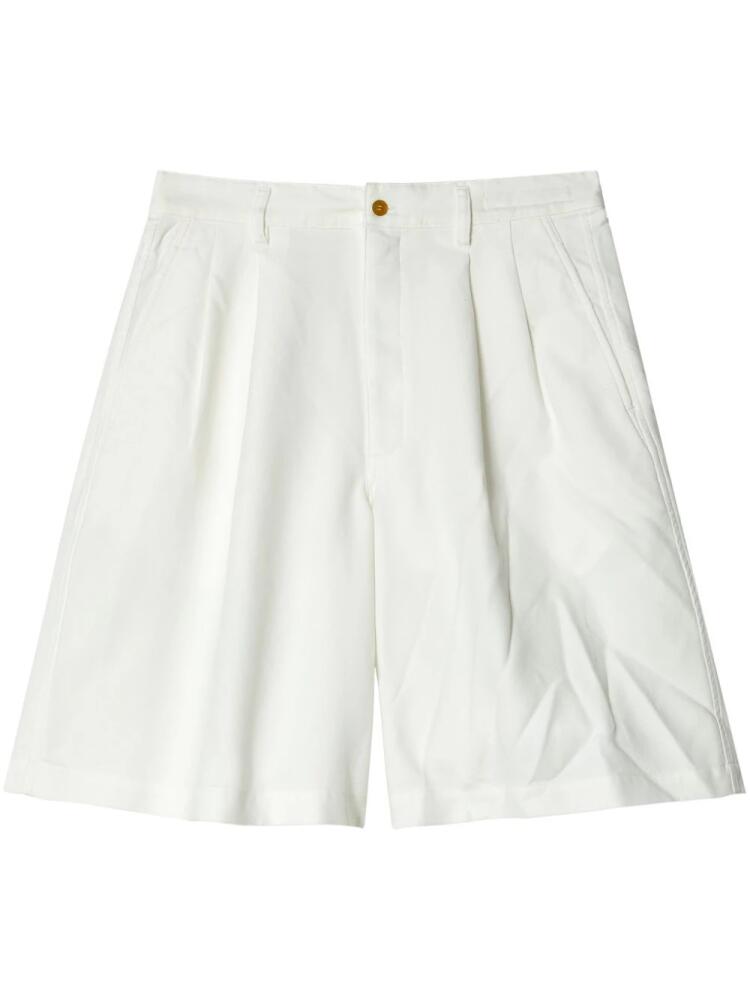 Comme Des Garçons Shirt pleat-detail wide-leg shorts - White Cover