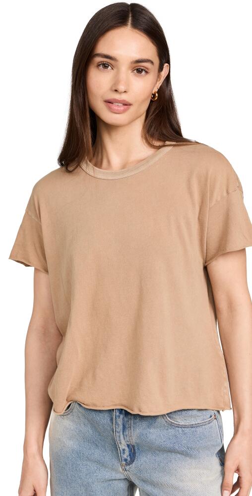 THE GREAT. The Crop Tee Khaki Cover