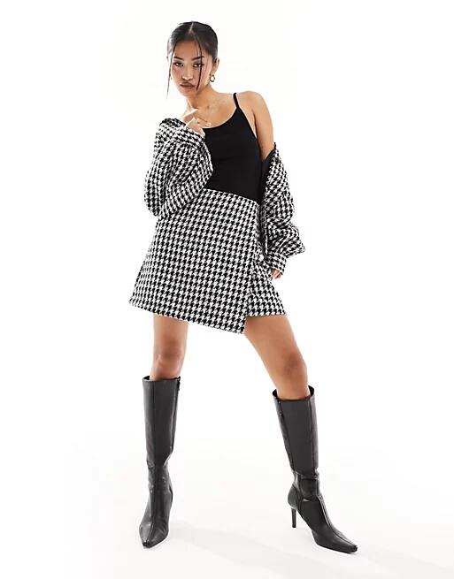 Nobody's Child Duncan mini skirt in gingham - part of a set-Black Cover