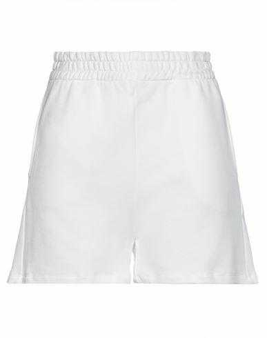 Soallure Woman Shorts & Bermuda Shorts White Cotton Cover