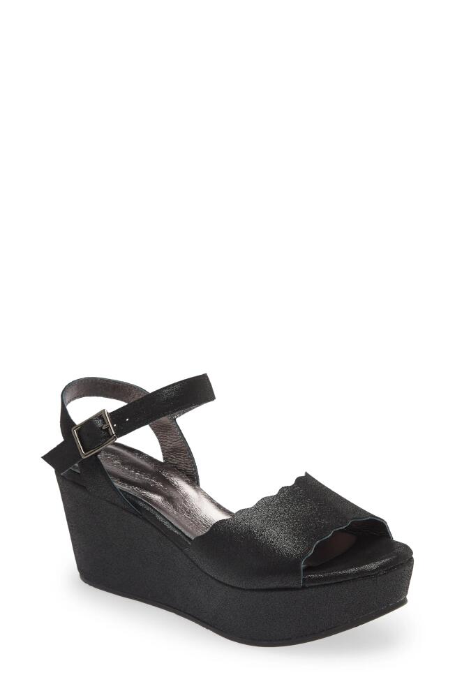 Chocolat Blu Wisdom Platform Wedge Sandal in Black Shimmer Cover