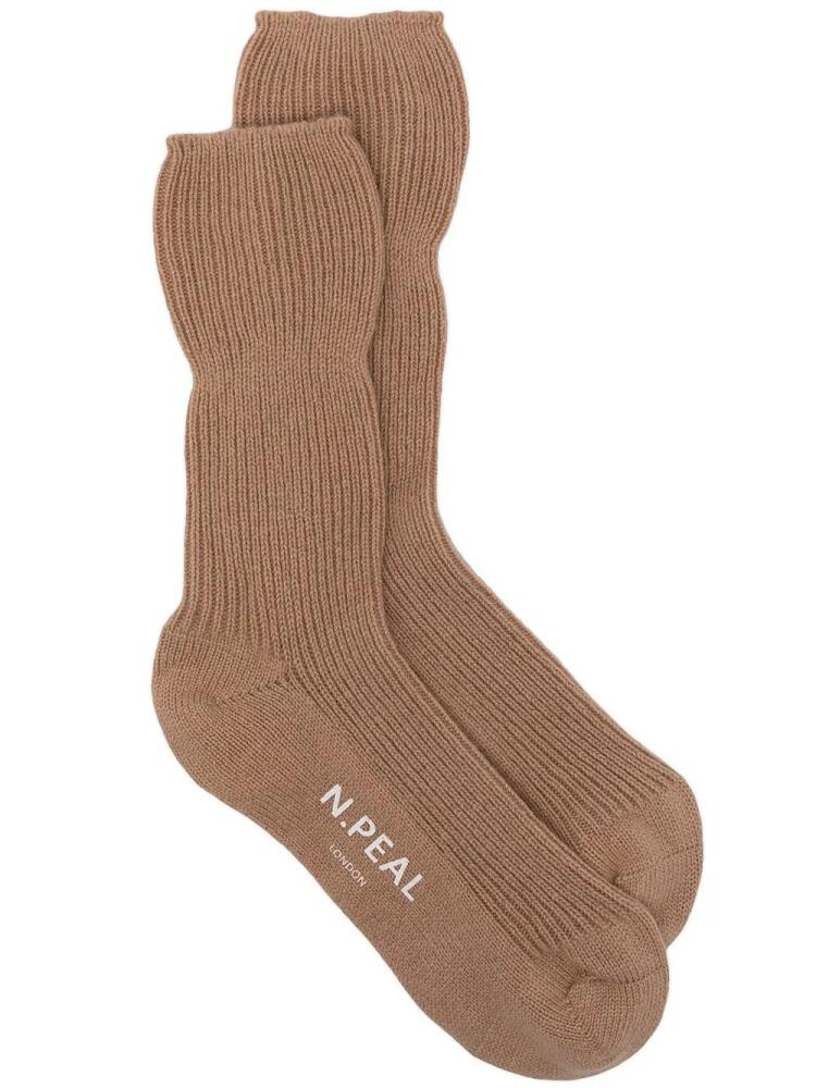 N.Peal rib-knit cashmere socks - Brown Cover