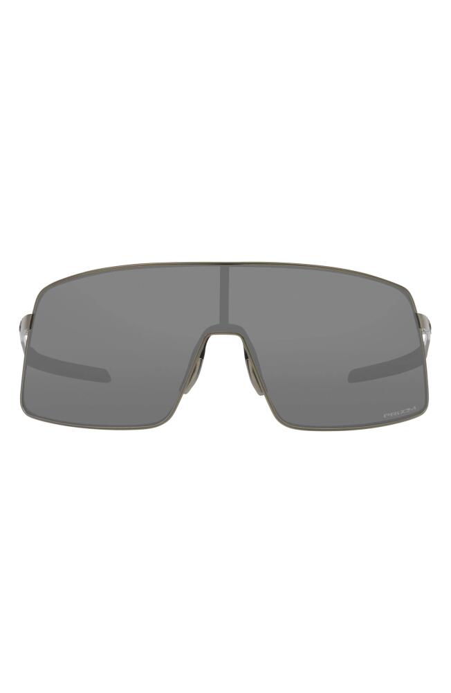 Oakley Sutro Shield Sunglasses in Matte Grey Cover