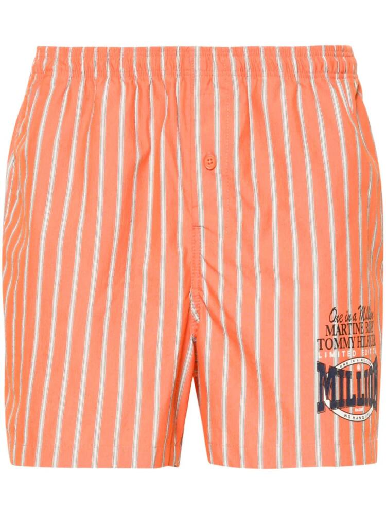 Martine Rose x Tommy Jeans logo-print striped shorts - Orange Cover