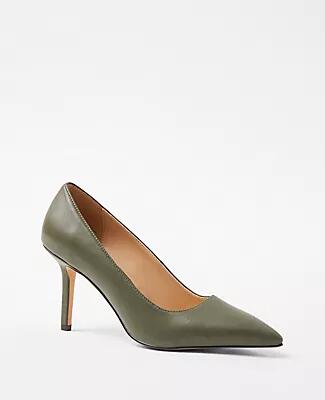 Ann Taylor Mae Leather Pumps Cover