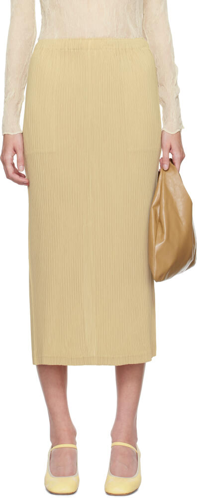 ISSEY MIYAKE Beige Hatching Pleats Maxi Skirt Cover