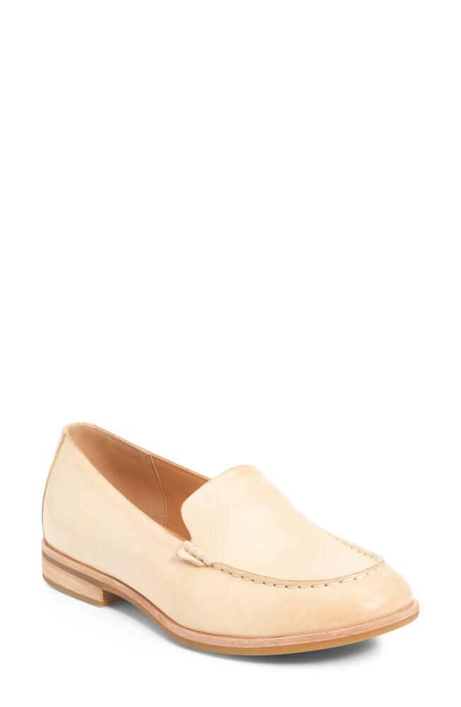 Kork-Ease Moc Toe Flat in Natural Leather Cover