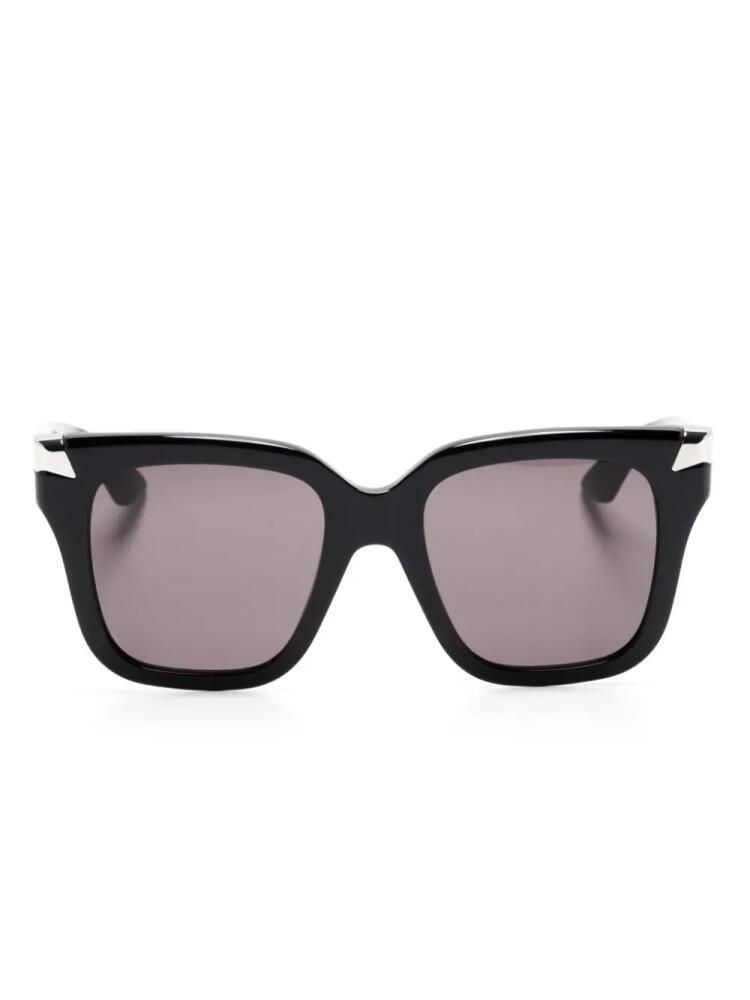 Alexander McQueen Eyewear logo-engraved oversize-frame sunglasses - Black Cover