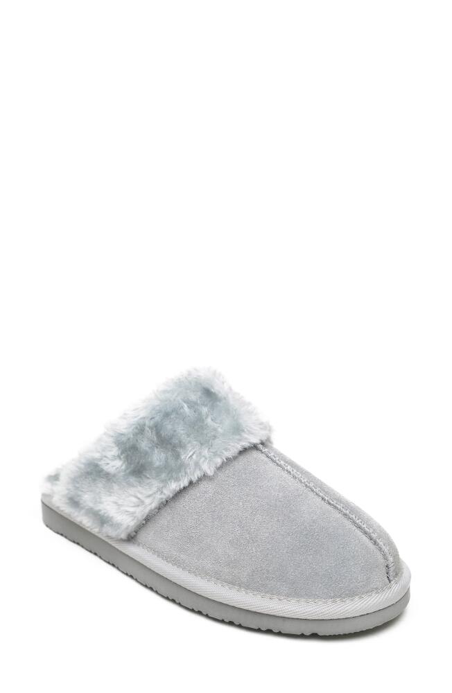 Minnetonka Chesney Mule Slipper in Ice Grey Suede Cover